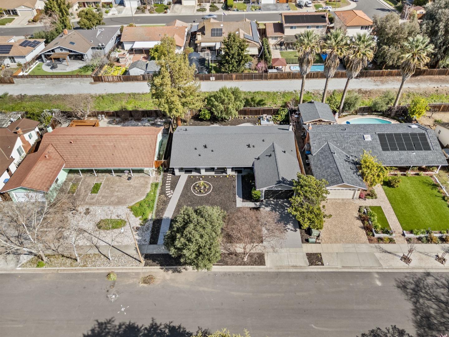 Detail Gallery Image 35 of 37 For 6130 Paseo Pueblo, San Jose,  CA 95120 - 4 Beds | 3 Baths