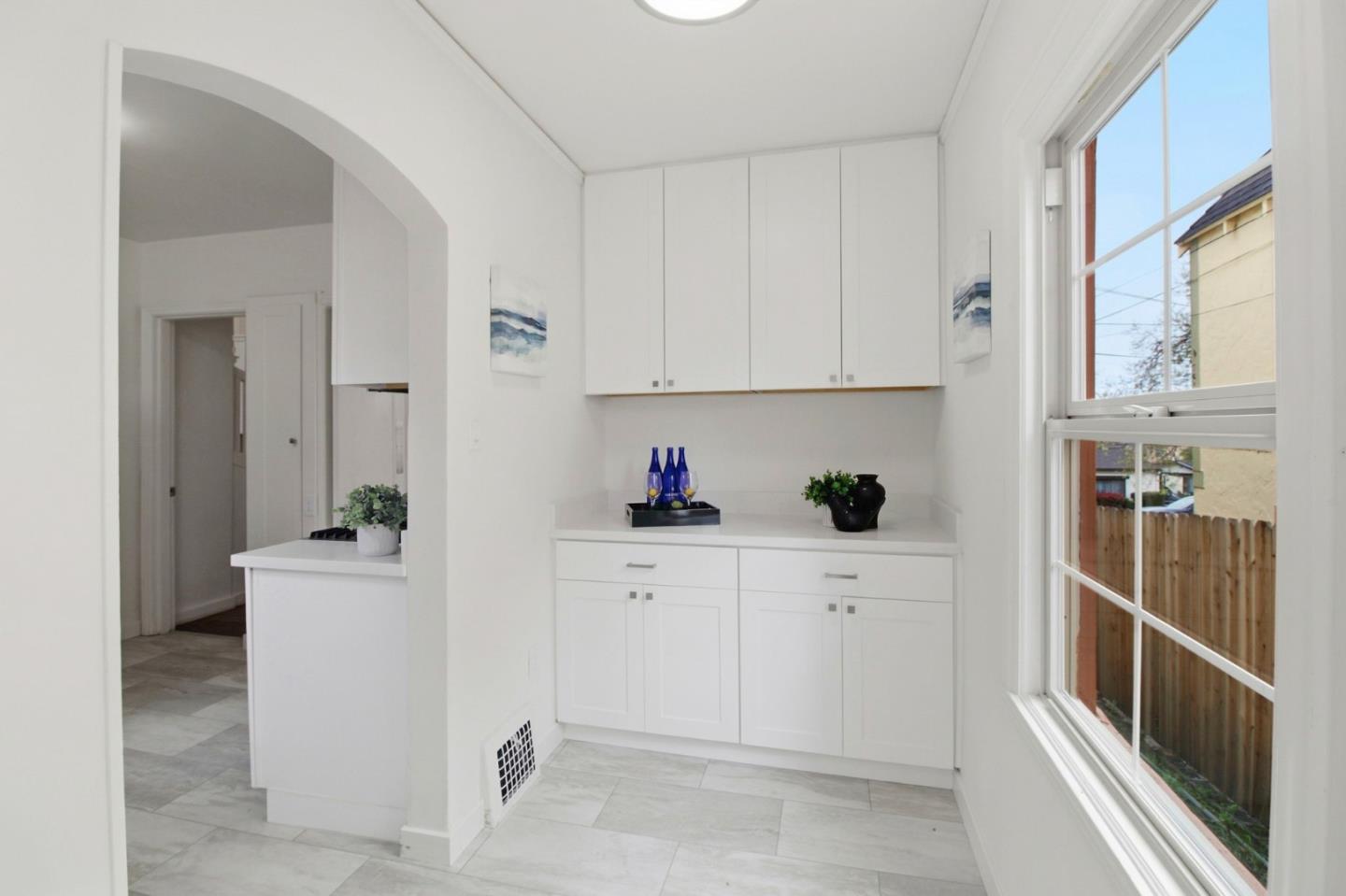 Detail Gallery Image 18 of 43 For 193 Poplar Ave, Millbrae,  CA 94030 - 2 Beds | 1 Baths