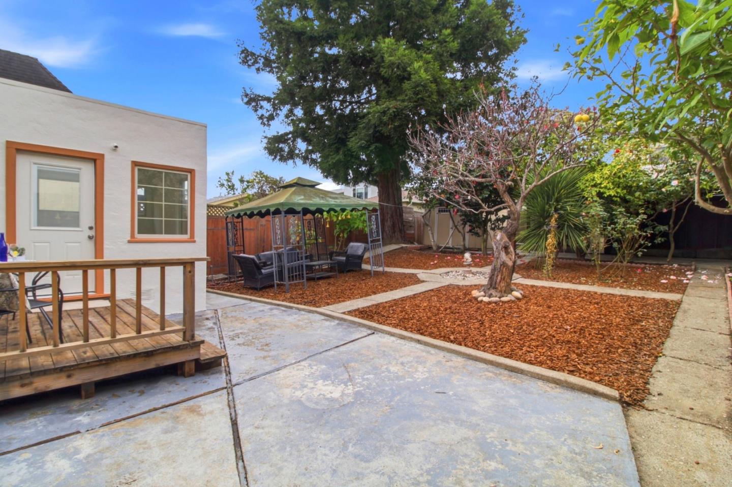 Detail Gallery Image 36 of 43 For 193 Poplar Ave, Millbrae,  CA 94030 - 2 Beds | 1 Baths