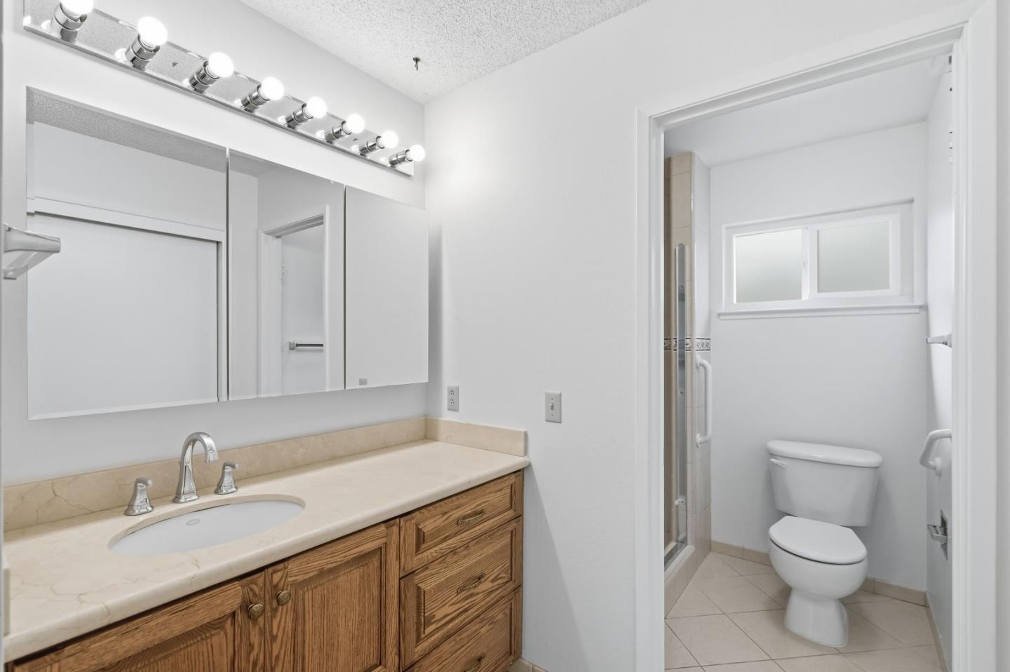 Detail Gallery Image 9 of 16 For 2275 Astrahan Ln, San Jose,  CA 95148 - 4 Beds | 2 Baths