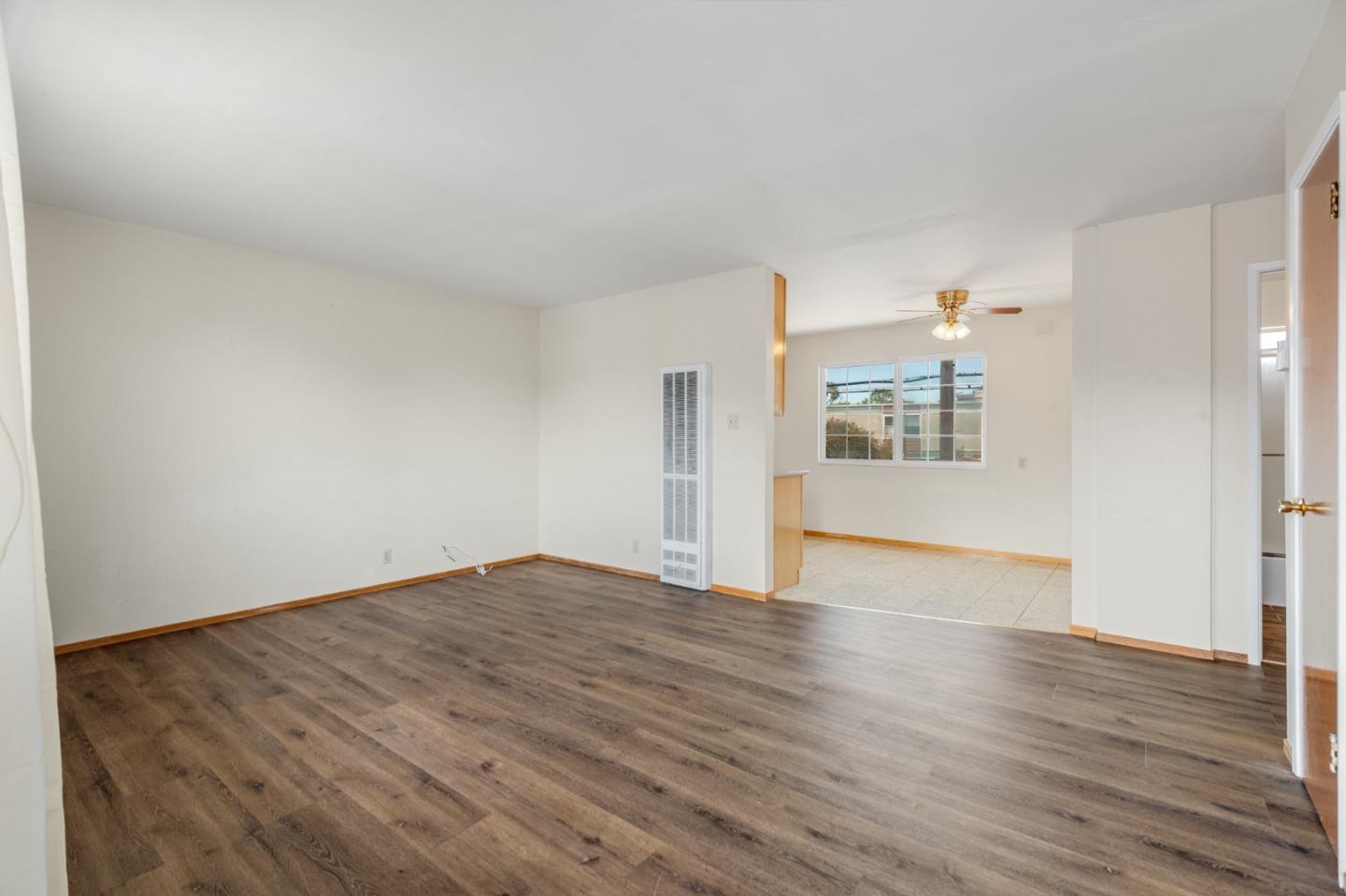 Detail Gallery Image 4 of 5 For 500 Buena Vista Ave, Alameda,  CA 94501 - – Beds | – Baths