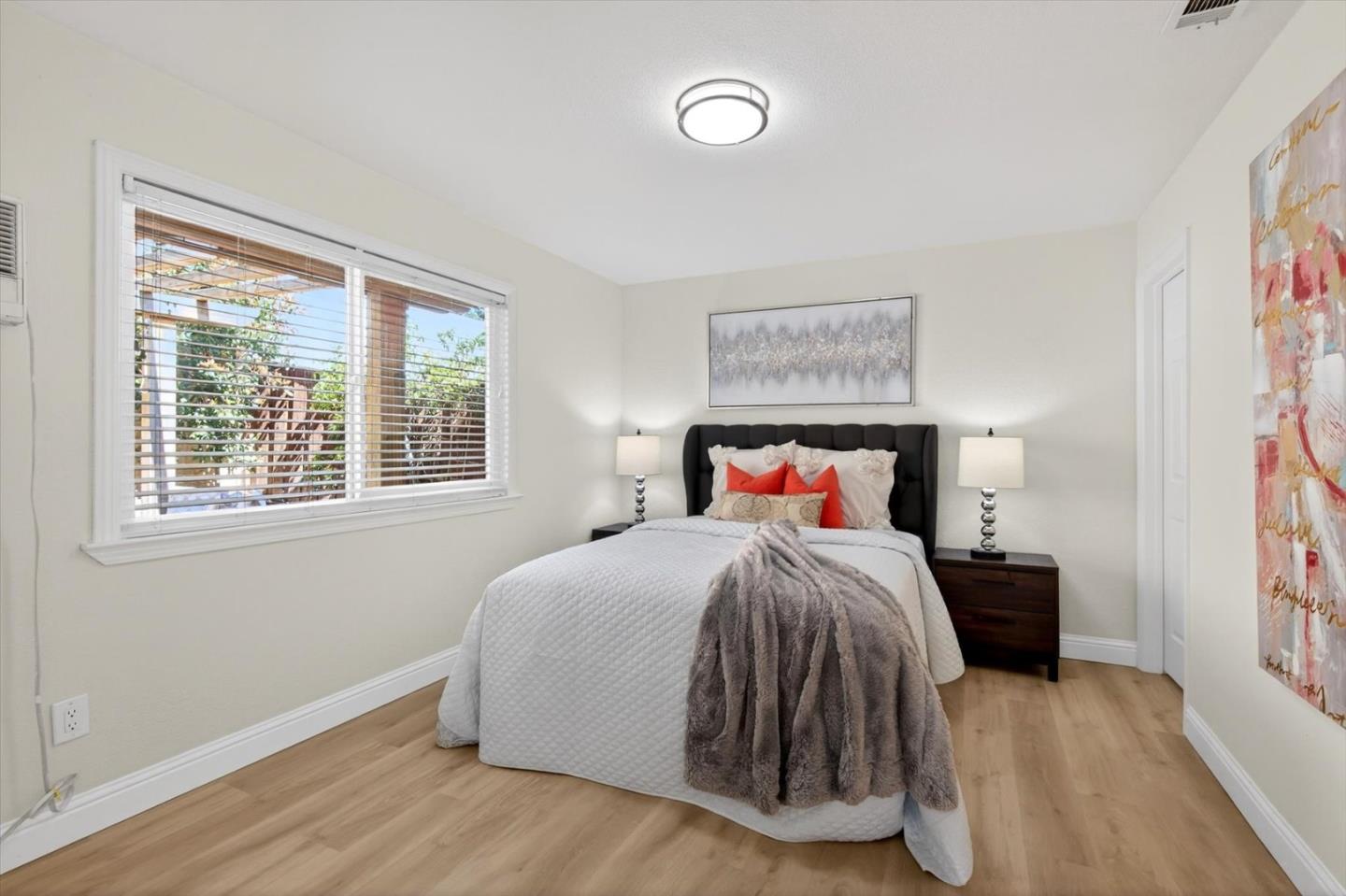 Detail Gallery Image 14 of 26 For 512 Lanfair Cir, San Jose,  CA 95136 - 3 Beds | 2 Baths