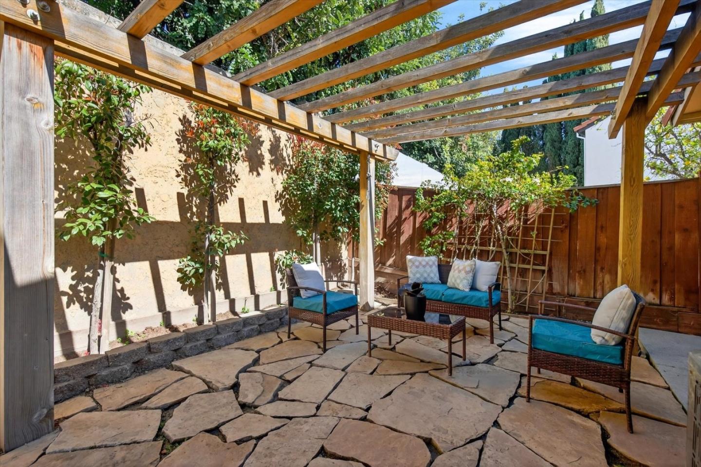 Detail Gallery Image 24 of 26 For 512 Lanfair Cir, San Jose,  CA 95136 - 3 Beds | 2 Baths