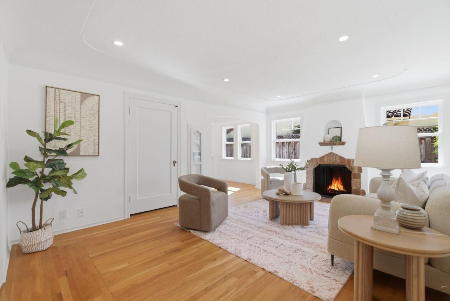 Detail Gallery Image 6 of 44 For 1084 Bennett Way, San Jose,  CA 95125 - 2 Beds | 1 Baths