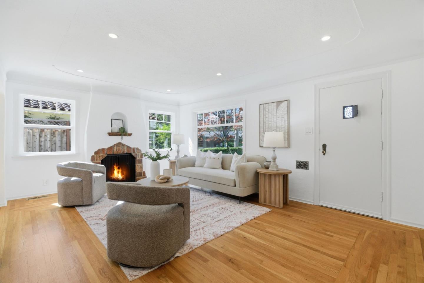 Detail Gallery Image 7 of 44 For 1084 Bennett Way, San Jose,  CA 95125 - 2 Beds | 1 Baths