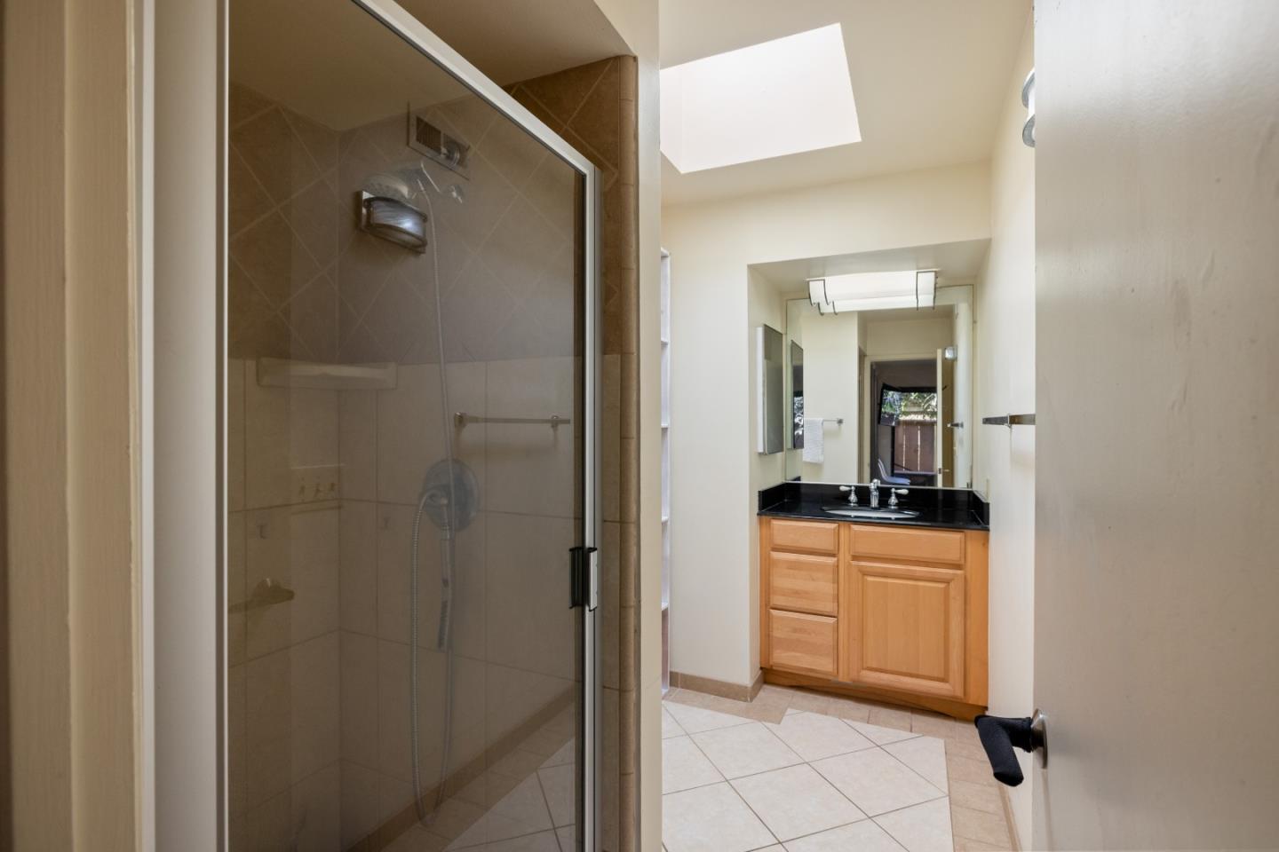 Detail Gallery Image 12 of 21 For 67 Montsalas Dr, Monterey,  CA 93940 - 2 Beds | 2 Baths