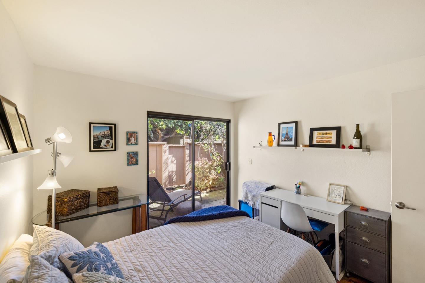 Detail Gallery Image 14 of 21 For 67 Montsalas Dr, Monterey,  CA 93940 - 2 Beds | 2 Baths