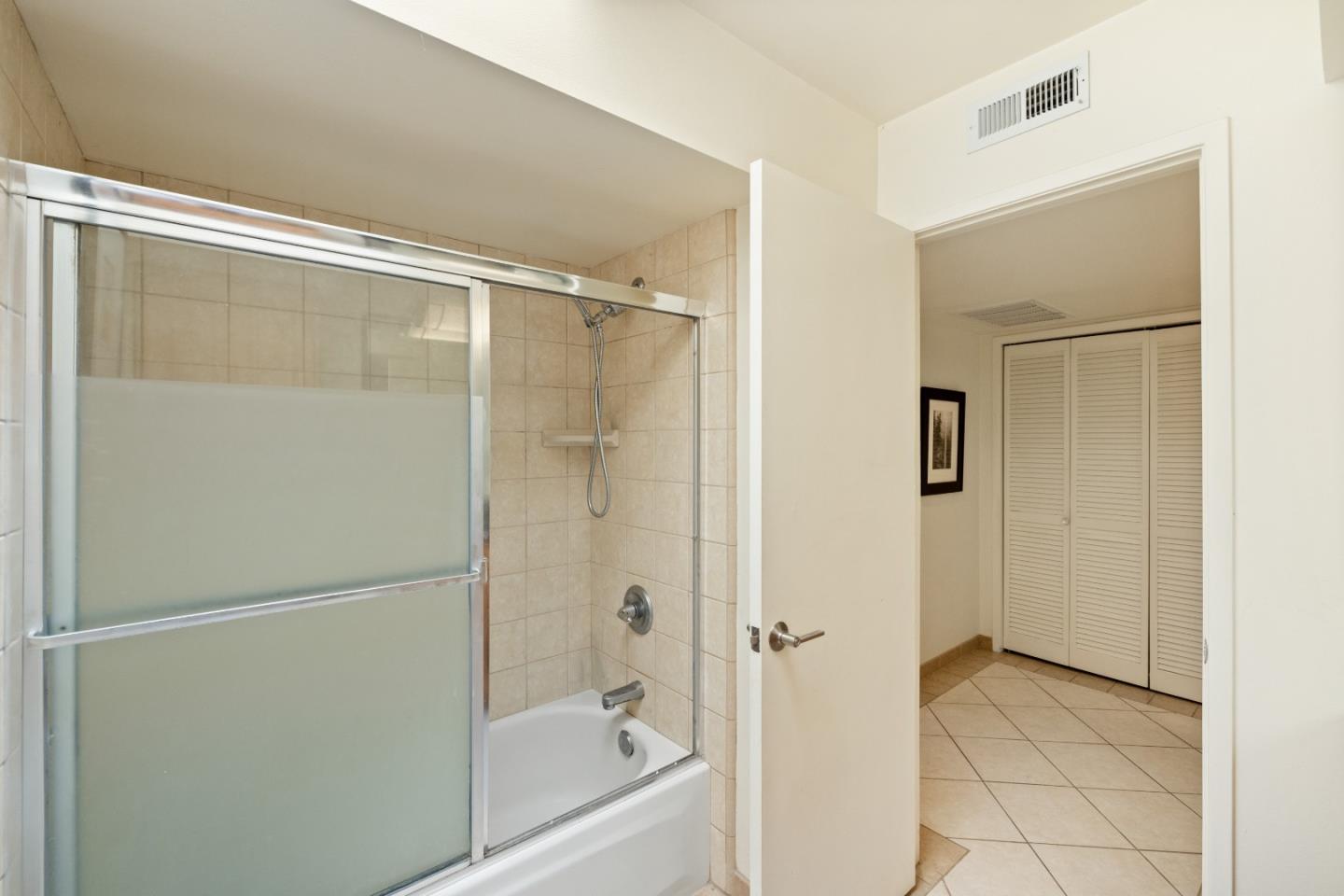 Detail Gallery Image 16 of 21 For 67 Montsalas Dr, Monterey,  CA 93940 - 2 Beds | 2 Baths