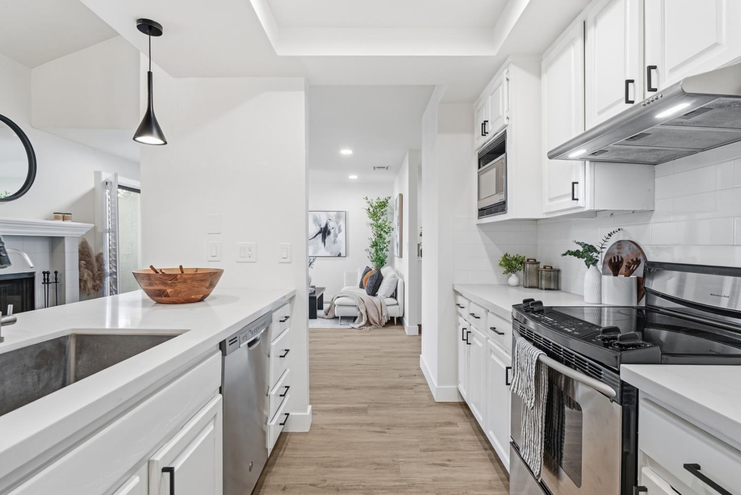 Photo #11: ML82036857 Listing: Photo #11