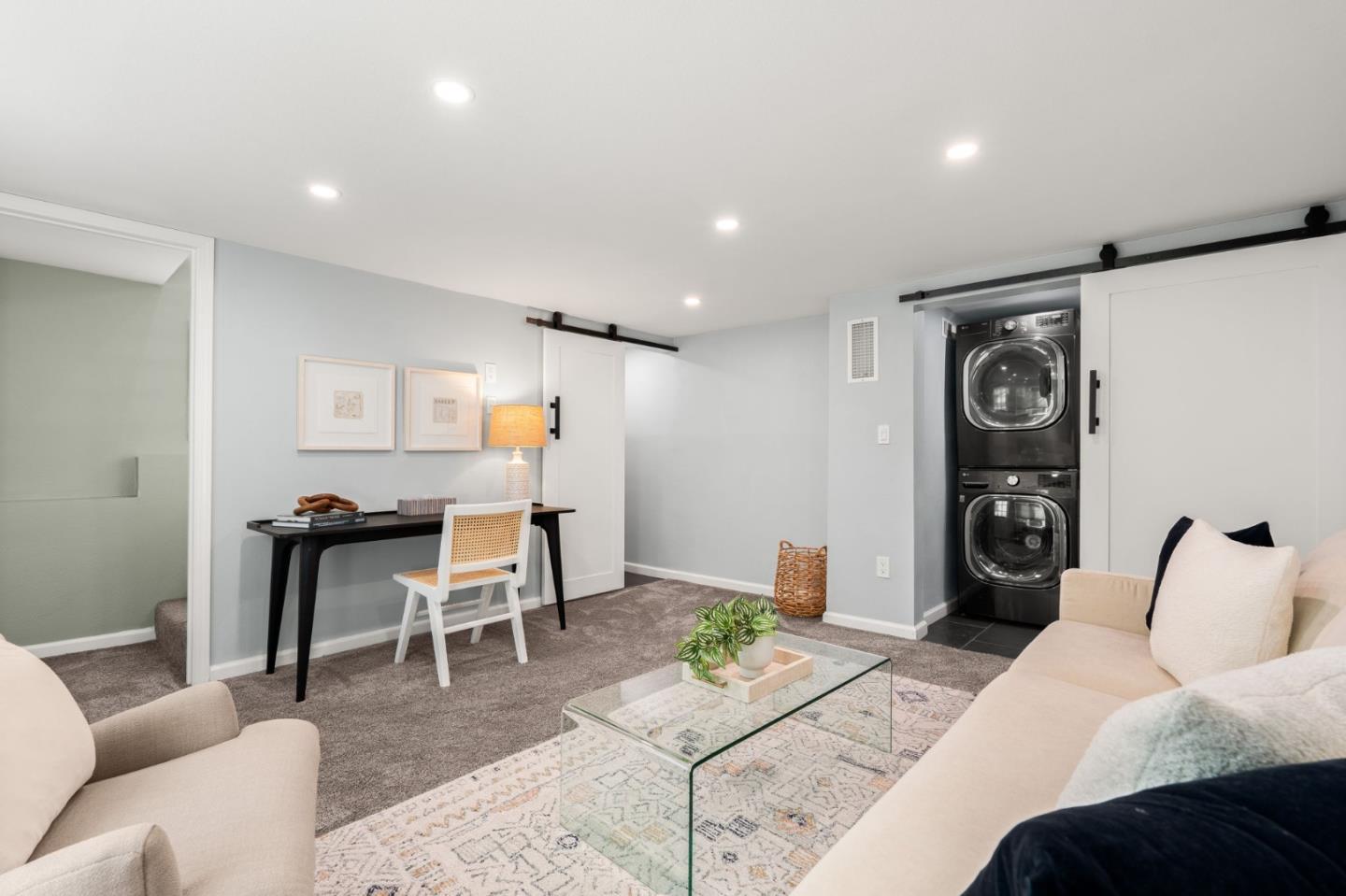 Detail Gallery Image 26 of 46 For 8124 Greenly Dr, Oakland,  CA 94605 - 4 Beds | 2/1 Baths