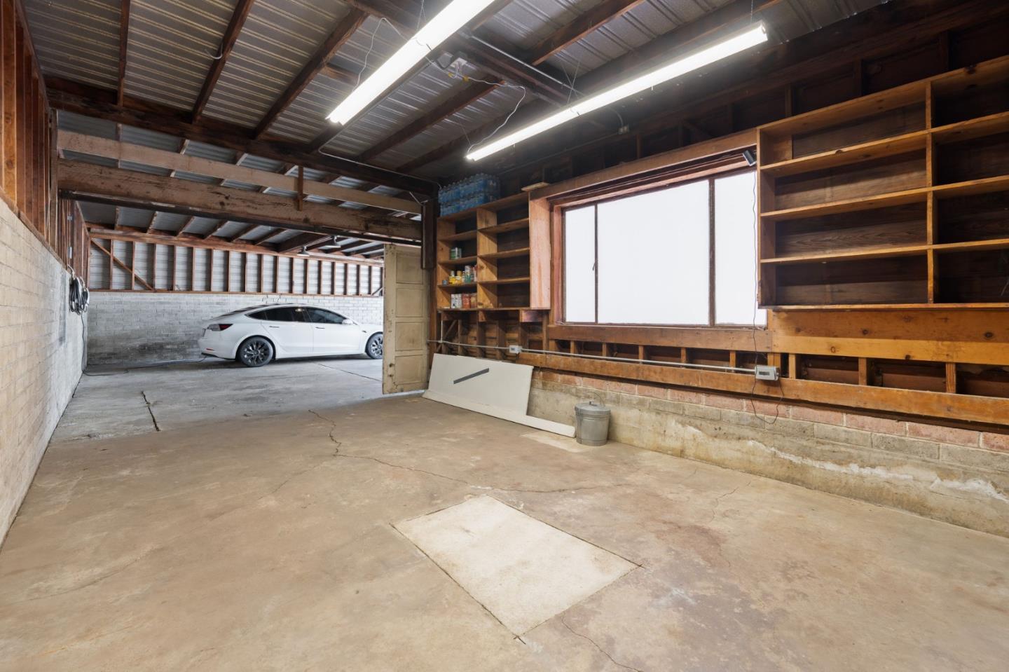 Detail Gallery Image 37 of 46 For 8124 Greenly Dr, Oakland,  CA 94605 - 4 Beds | 2/1 Baths