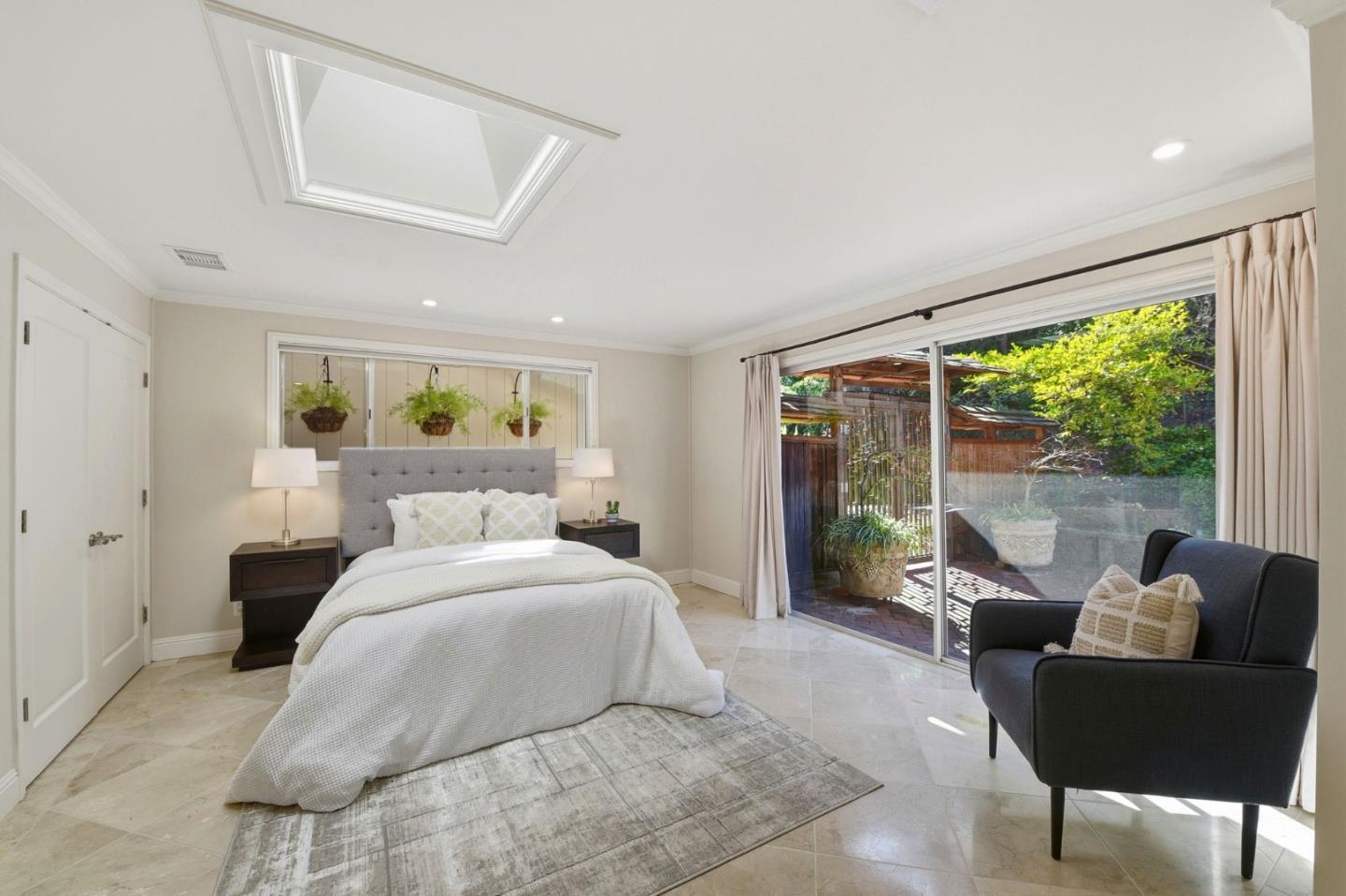 Detail Gallery Image 25 of 39 For 19601 Canon Dr, Los Gatos,  CA 95030 - 4 Beds | 2 Baths