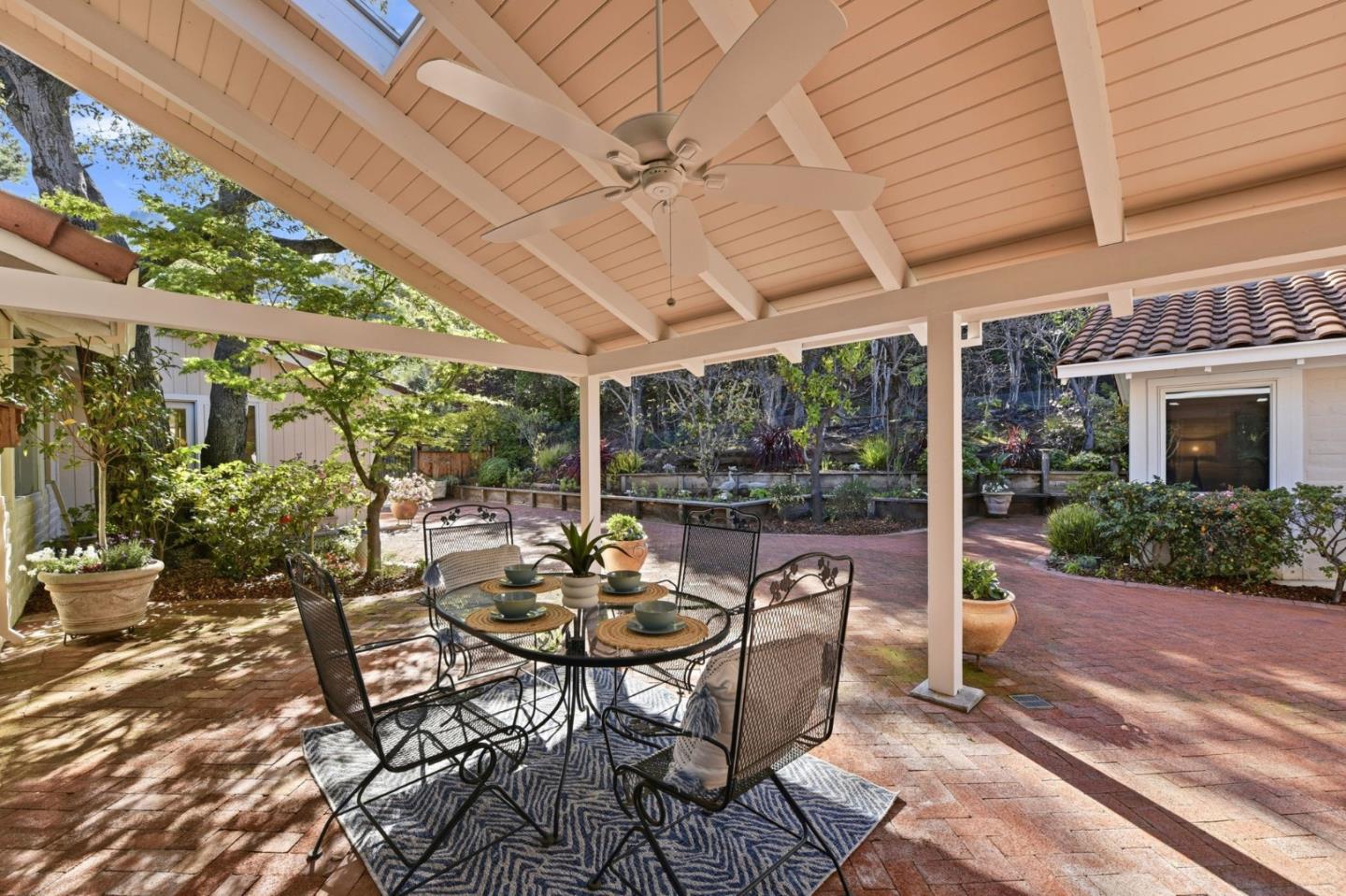 Detail Gallery Image 28 of 39 For 19601 Canon Dr, Los Gatos,  CA 95030 - 4 Beds | 2 Baths