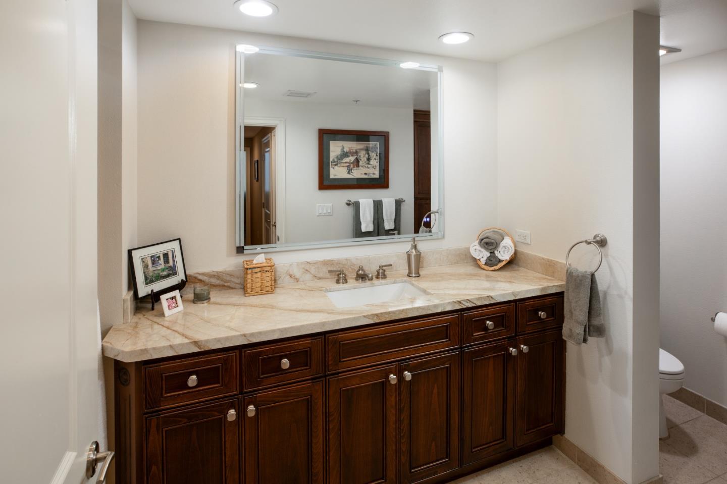 Detail Gallery Image 20 of 32 For 46 W Julian St #208,  San Jose,  CA 95110 - 2 Beds | 2 Baths