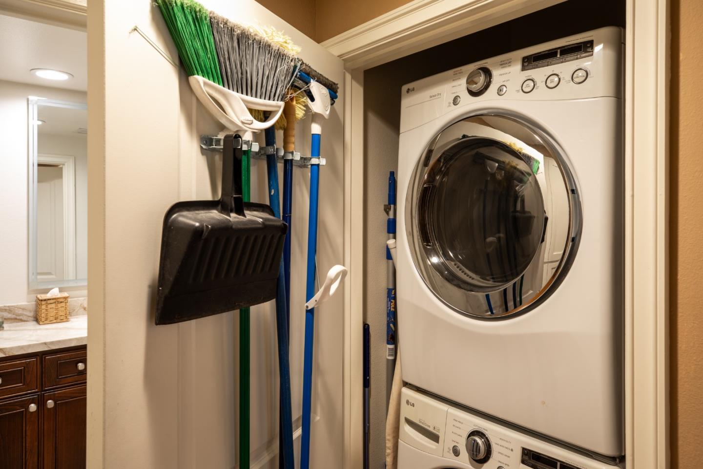 Detail Gallery Image 23 of 32 For 46 W Julian St #208,  San Jose,  CA 95110 - 2 Beds | 2 Baths