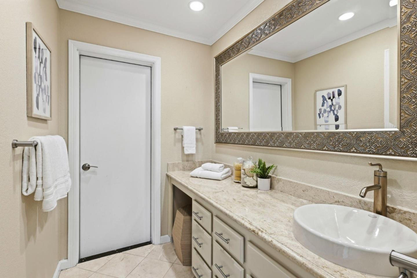 Detail Gallery Image 47 of 79 For 2506 Ralston Ave, Belmont,  CA 94002 - 3 Beds | 3/1 Baths