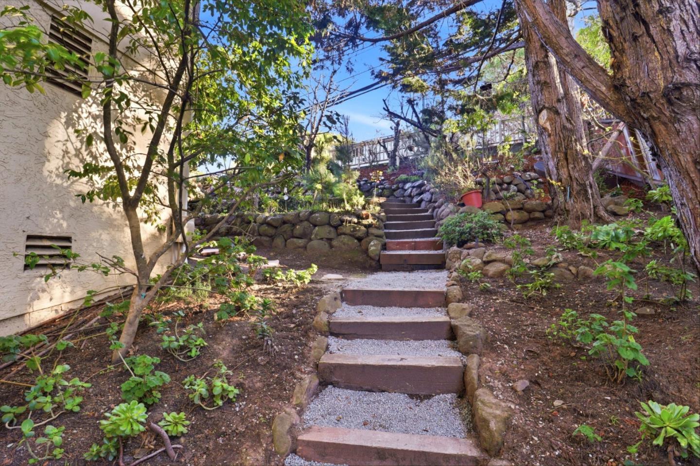 Detail Gallery Image 73 of 79 For 2506 Ralston Ave, Belmont,  CA 94002 - 3 Beds | 3/1 Baths