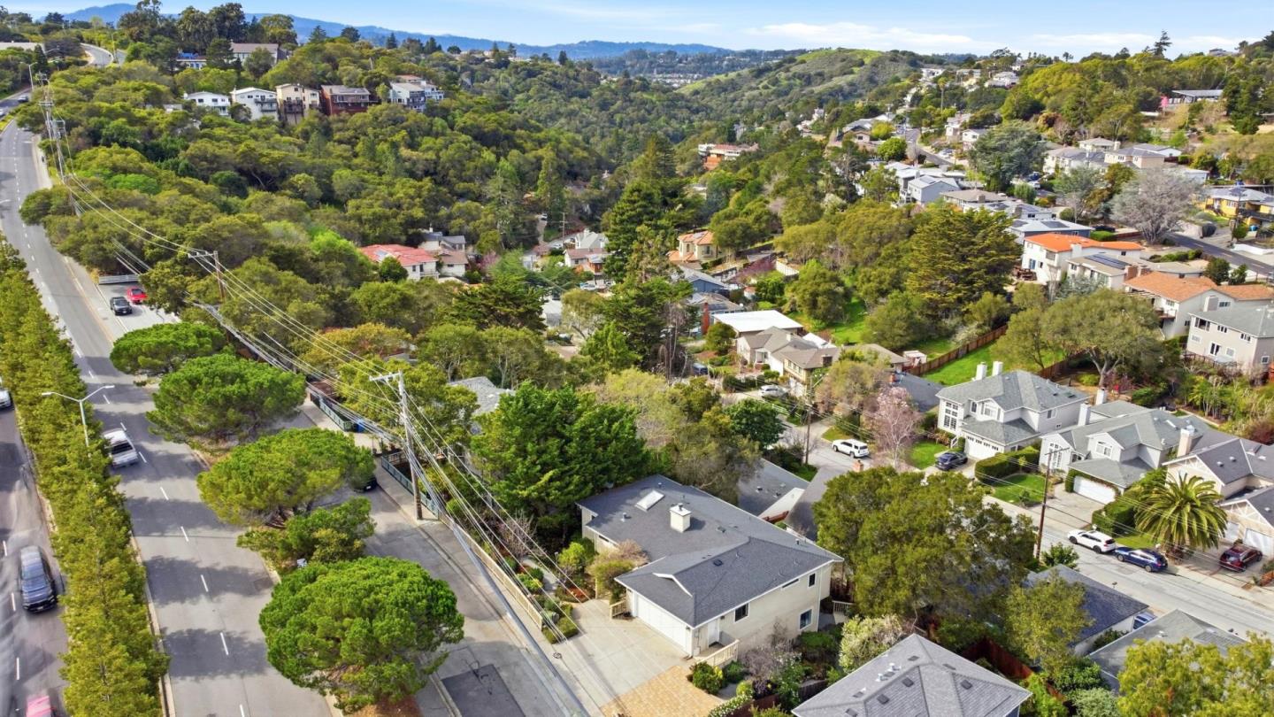Detail Gallery Image 75 of 79 For 2506 Ralston Ave, Belmont,  CA 94002 - 3 Beds | 3/1 Baths