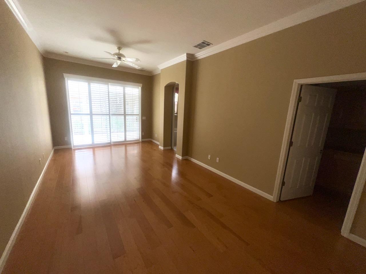 Detail Gallery Image 13 of 35 For 2076 Mataro Way, San Jose,  CA 95135 - 3 Beds | 2 Baths