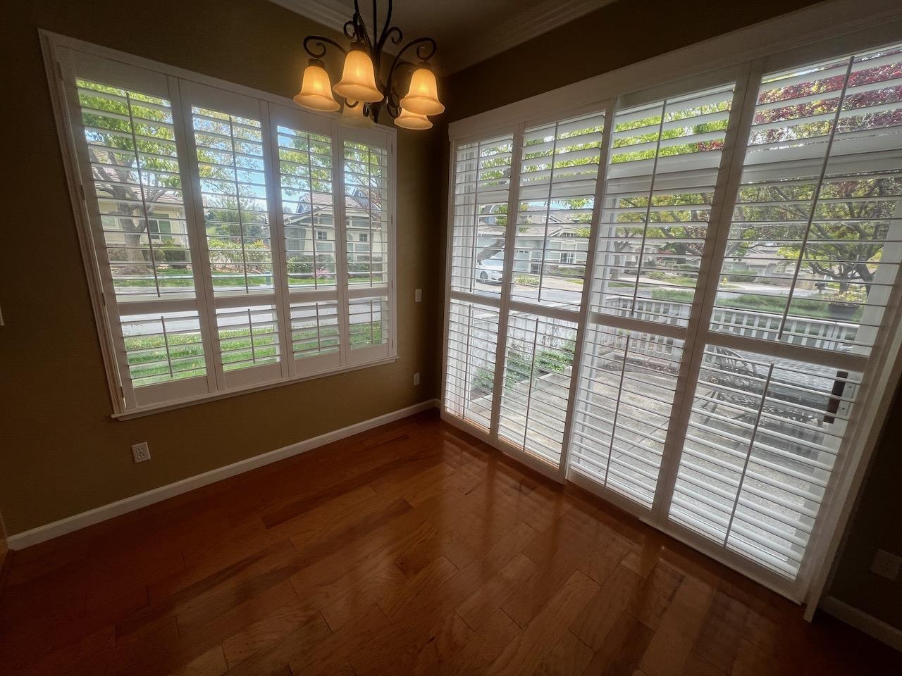 Detail Gallery Image 8 of 35 For 2076 Mataro Way, San Jose,  CA 95135 - 3 Beds | 2 Baths