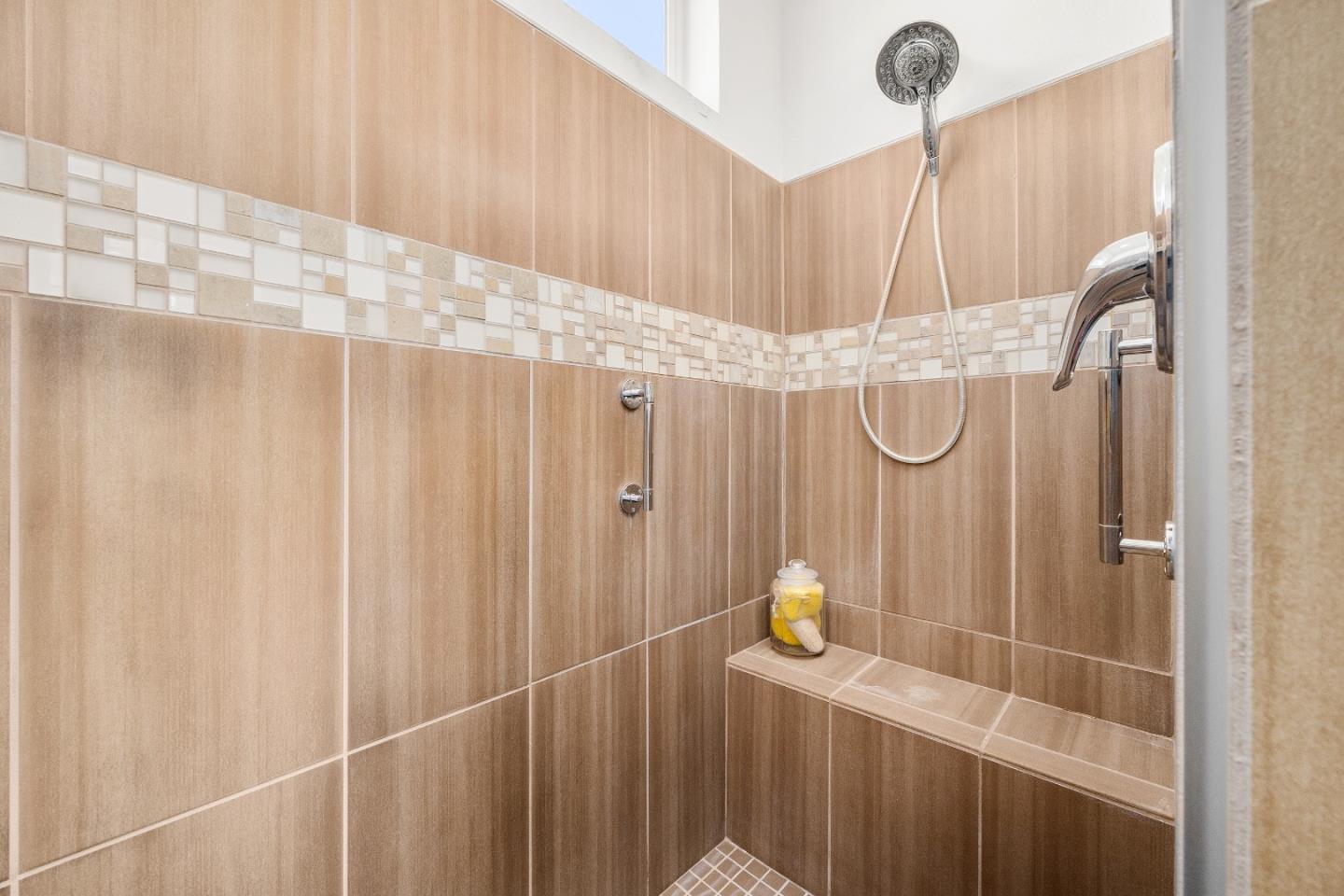 Detail Gallery Image 14 of 25 For 49 Greco St #49,  Aptos,  CA 95003 - 3 Beds | 2 Baths