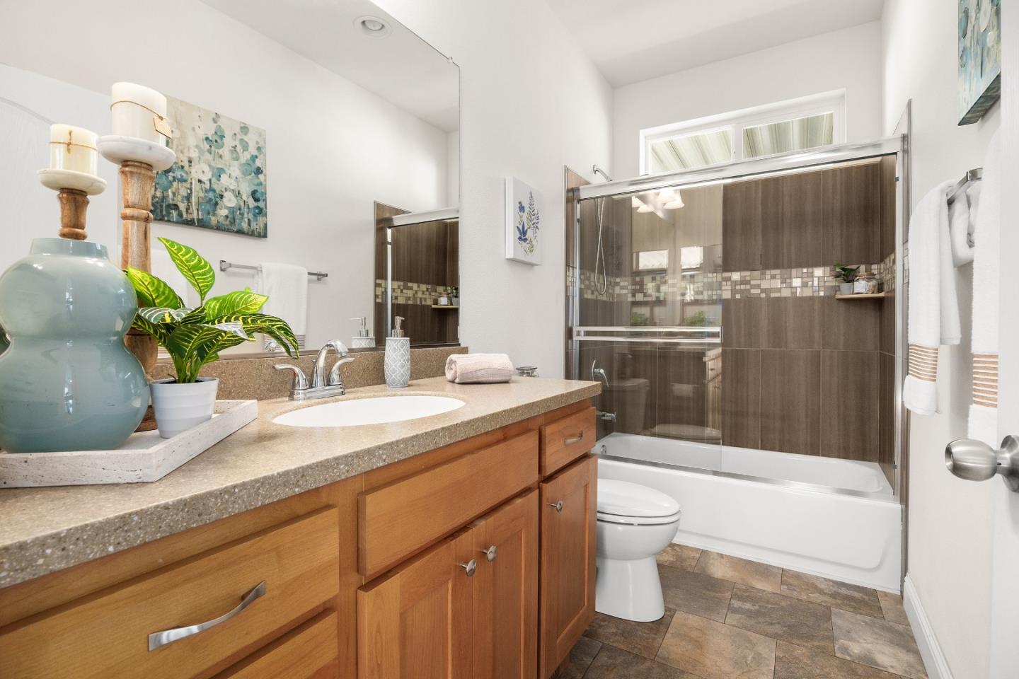 Detail Gallery Image 16 of 25 For 49 Greco St #49,  Aptos,  CA 95003 - 3 Beds | 2 Baths