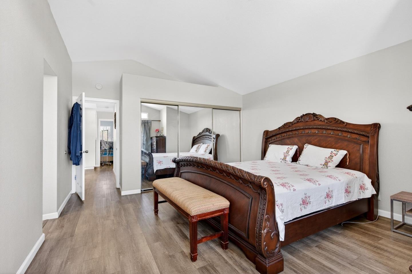 Detail Gallery Image 20 of 37 For 3330 Vernice Ave, San Jose,  CA 95127 - 4 Beds | 2/1 Baths