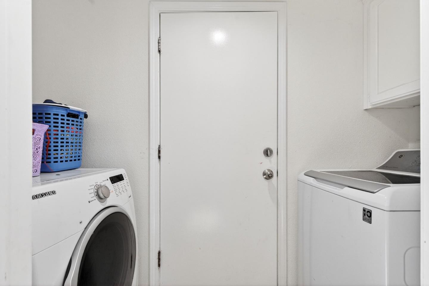 Detail Gallery Image 27 of 37 For 3330 Vernice Ave, San Jose,  CA 95127 - 4 Beds | 2/1 Baths