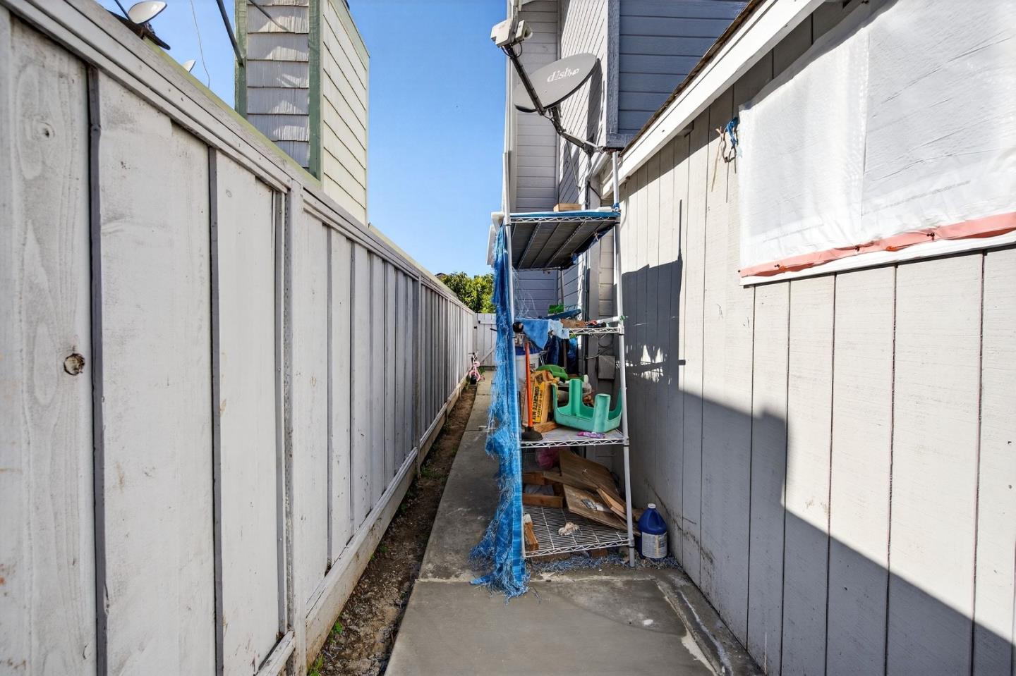 Detail Gallery Image 35 of 37 For 3330 Vernice Ave, San Jose,  CA 95127 - 4 Beds | 2/1 Baths