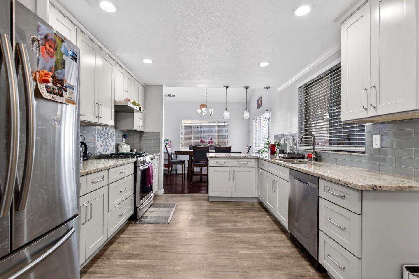 Detail Gallery Image 9 of 37 For 3330 Vernice Ave, San Jose,  CA 95127 - 4 Beds | 2/1 Baths