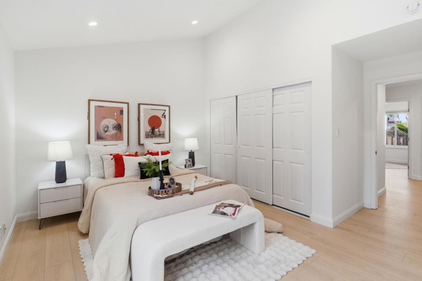 Detail Gallery Image 31 of 61 For 516 Cringle Dr, Redwood City,  CA 94065 - 4 Beds | 2 Baths