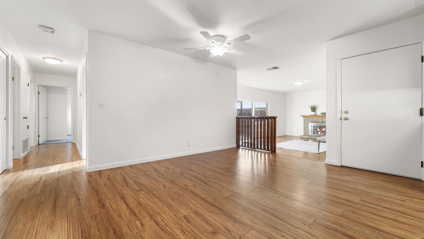 Detail Gallery Image 13 of 35 For 4584 Rotherhaven Way, San Jose,  CA 95111 - 3 Beds | 2 Baths