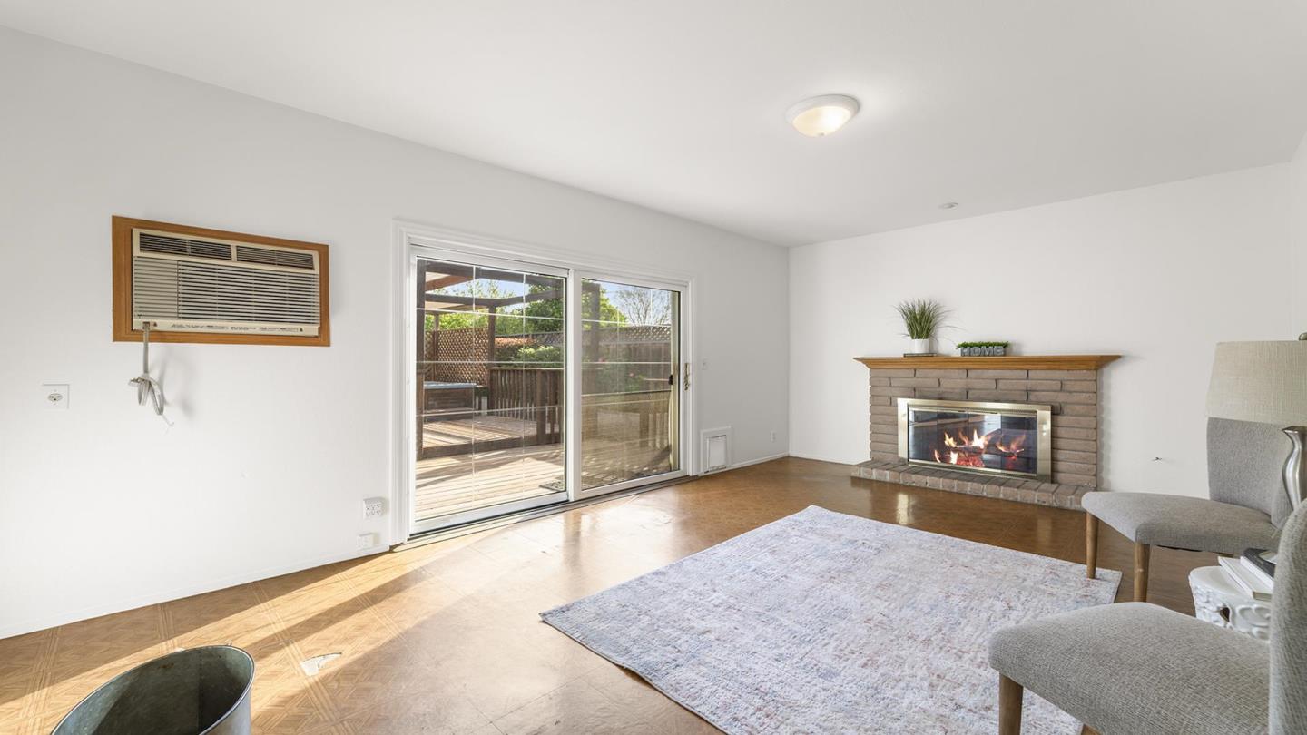 Detail Gallery Image 15 of 35 For 4584 Rotherhaven Way, San Jose,  CA 95111 - 3 Beds | 2 Baths