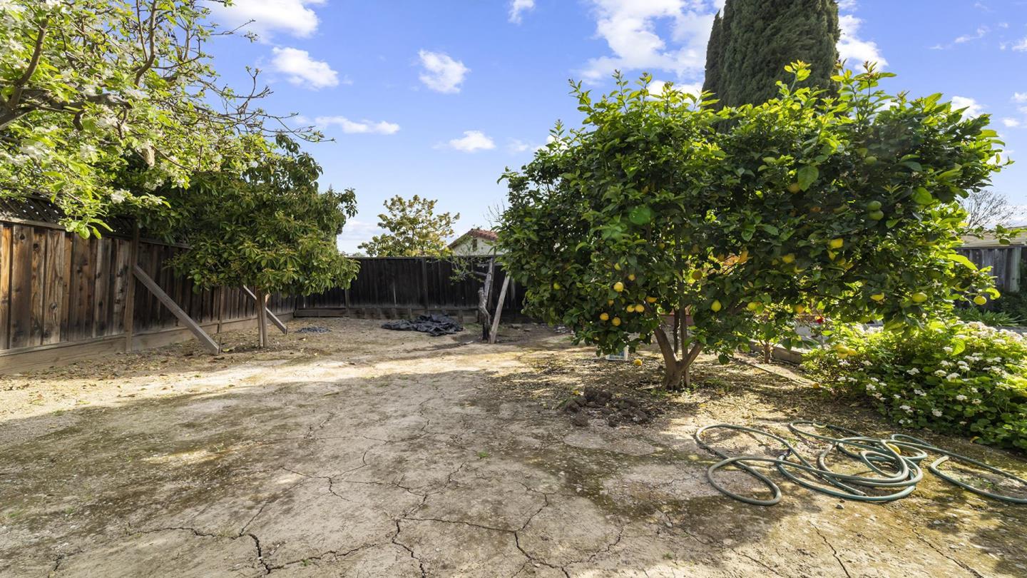 Detail Gallery Image 34 of 35 For 4584 Rotherhaven Way, San Jose,  CA 95111 - 3 Beds | 2 Baths