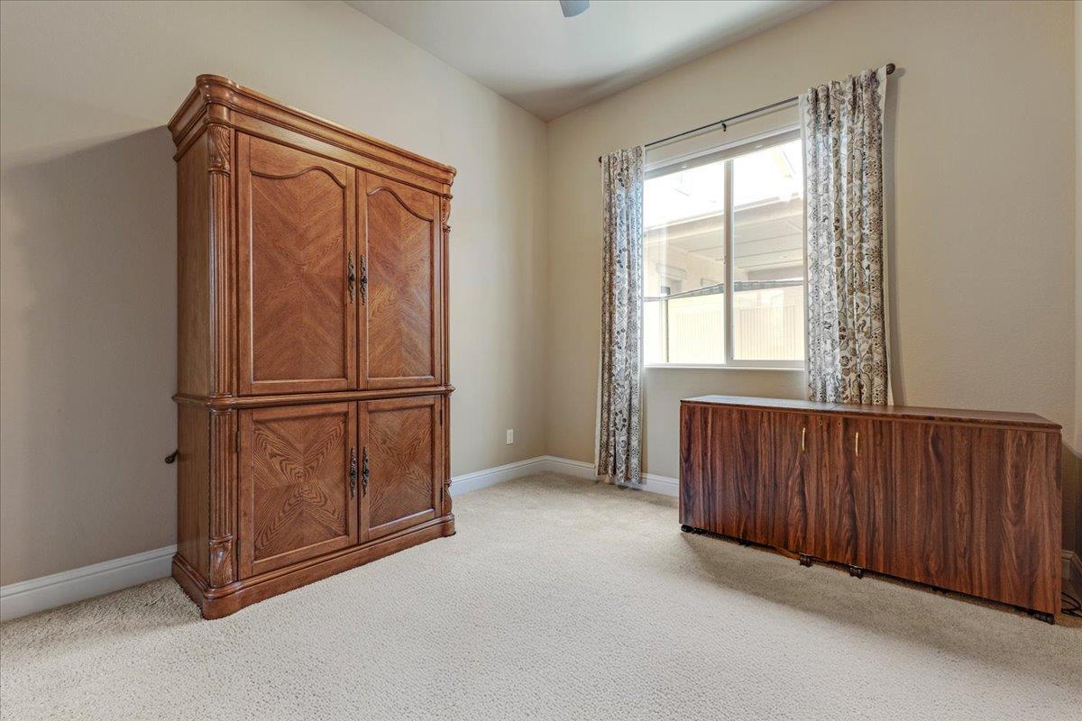 Detail Gallery Image 15 of 24 For 481 Logan Way, Marina,  CA 93933 - 3 Beds | 2 Baths