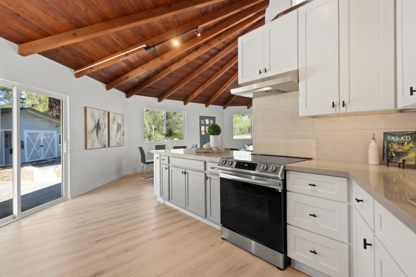 Detail Gallery Image 9 of 27 For 47 Recreation Dr, La Honda,  CA 94020 - 2 Beds | 1 Baths