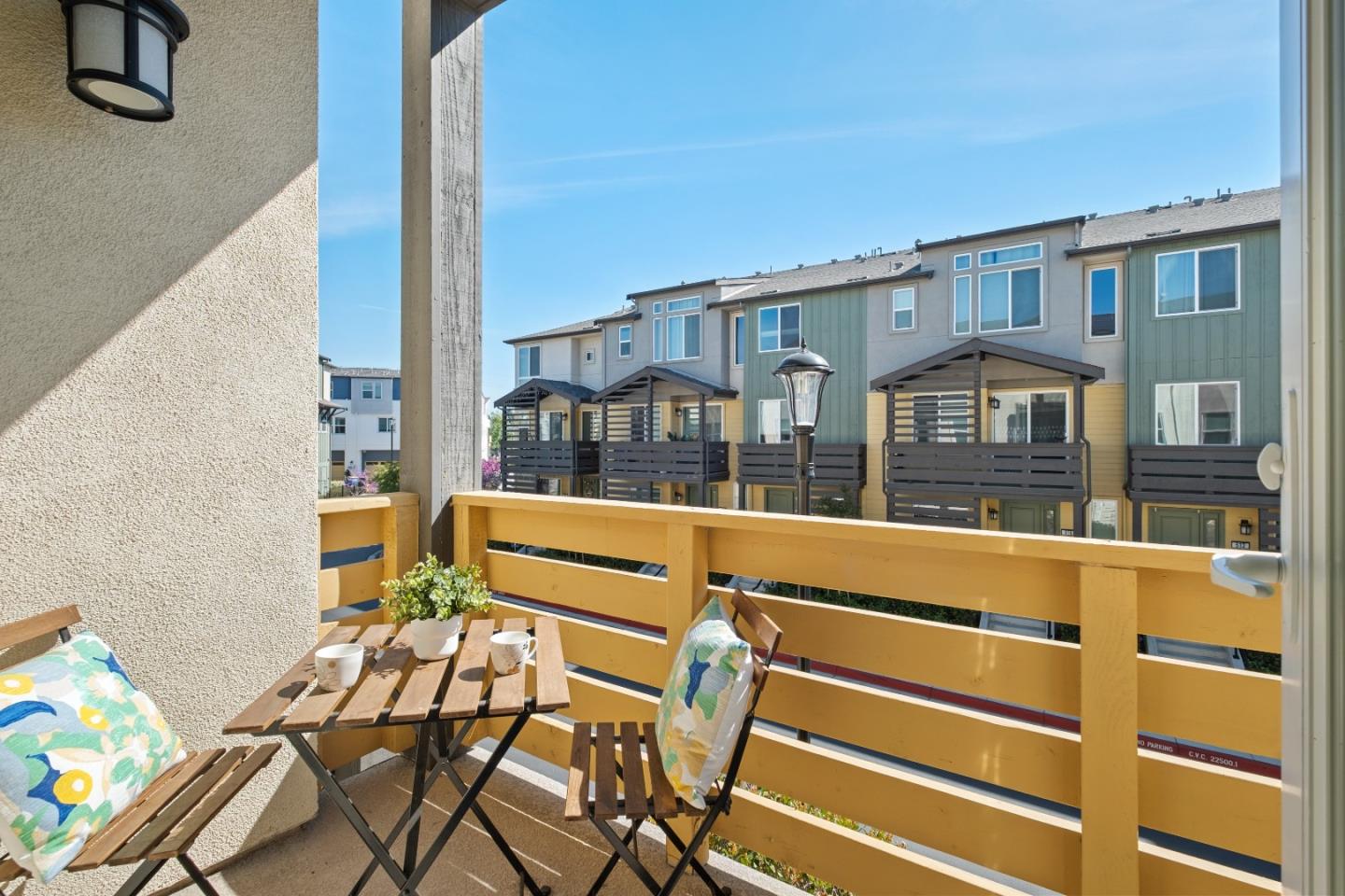 Detail Gallery Image 10 of 42 For 511 Sage Ct, Milpitas,  CA 95035 - 3 Beds | 3 Baths