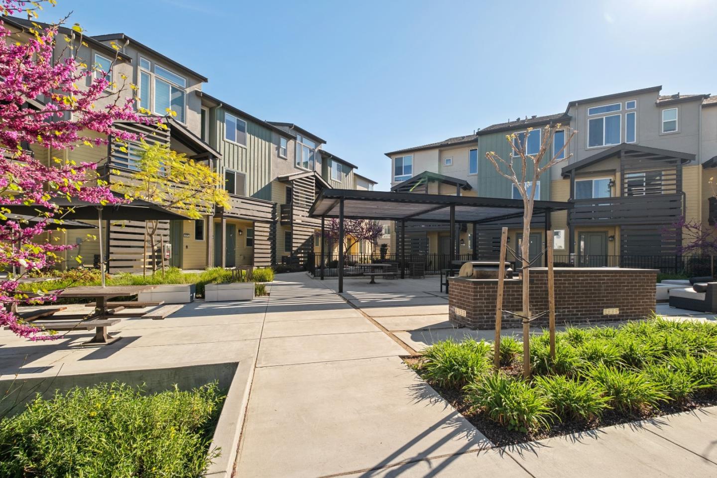 Detail Gallery Image 13 of 42 For 511 Sage Ct, Milpitas,  CA 95035 - 3 Beds | 3 Baths