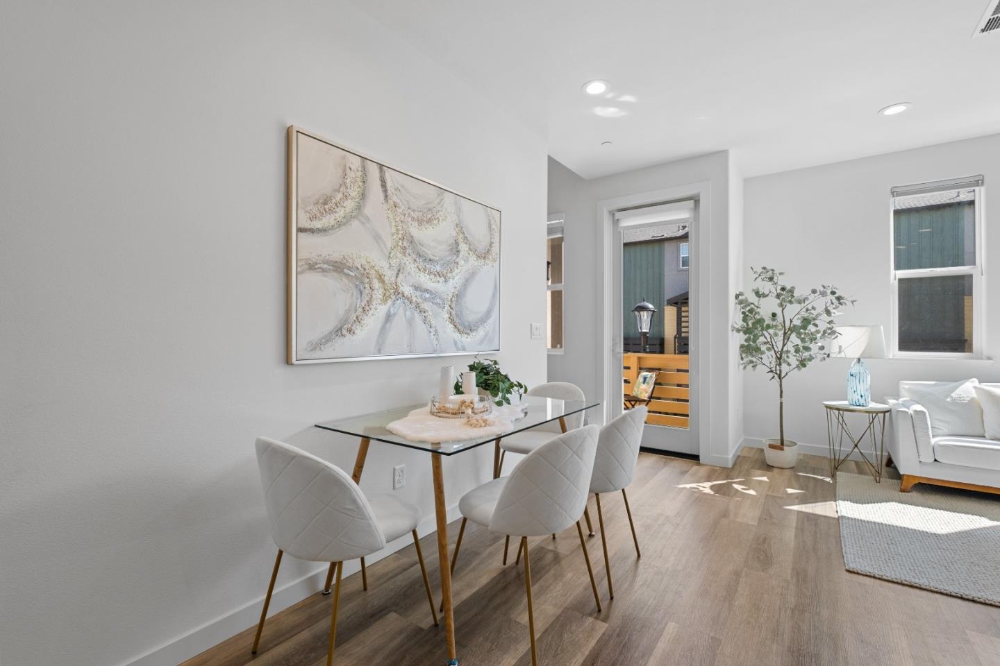 Detail Gallery Image 14 of 42 For 511 Sage Ct, Milpitas,  CA 95035 - 3 Beds | 3 Baths