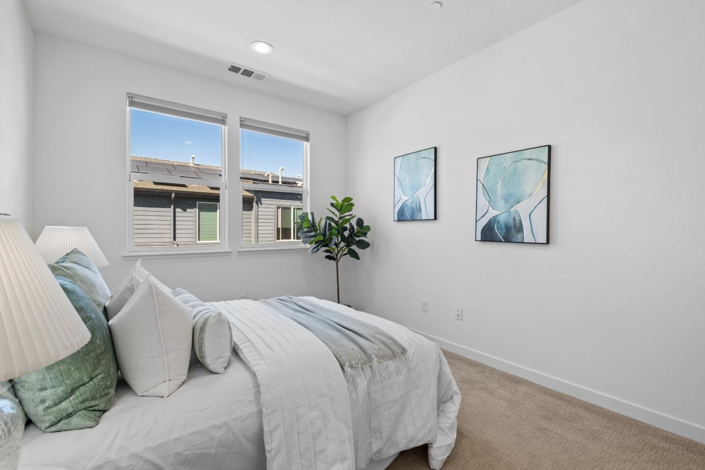 Detail Gallery Image 33 of 42 For 511 Sage Ct, Milpitas,  CA 95035 - 3 Beds | 3 Baths