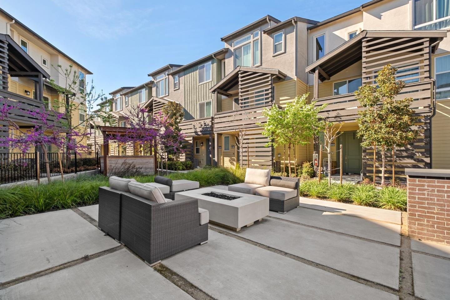 Detail Gallery Image 39 of 42 For 511 Sage Ct, Milpitas,  CA 95035 - 3 Beds | 3 Baths