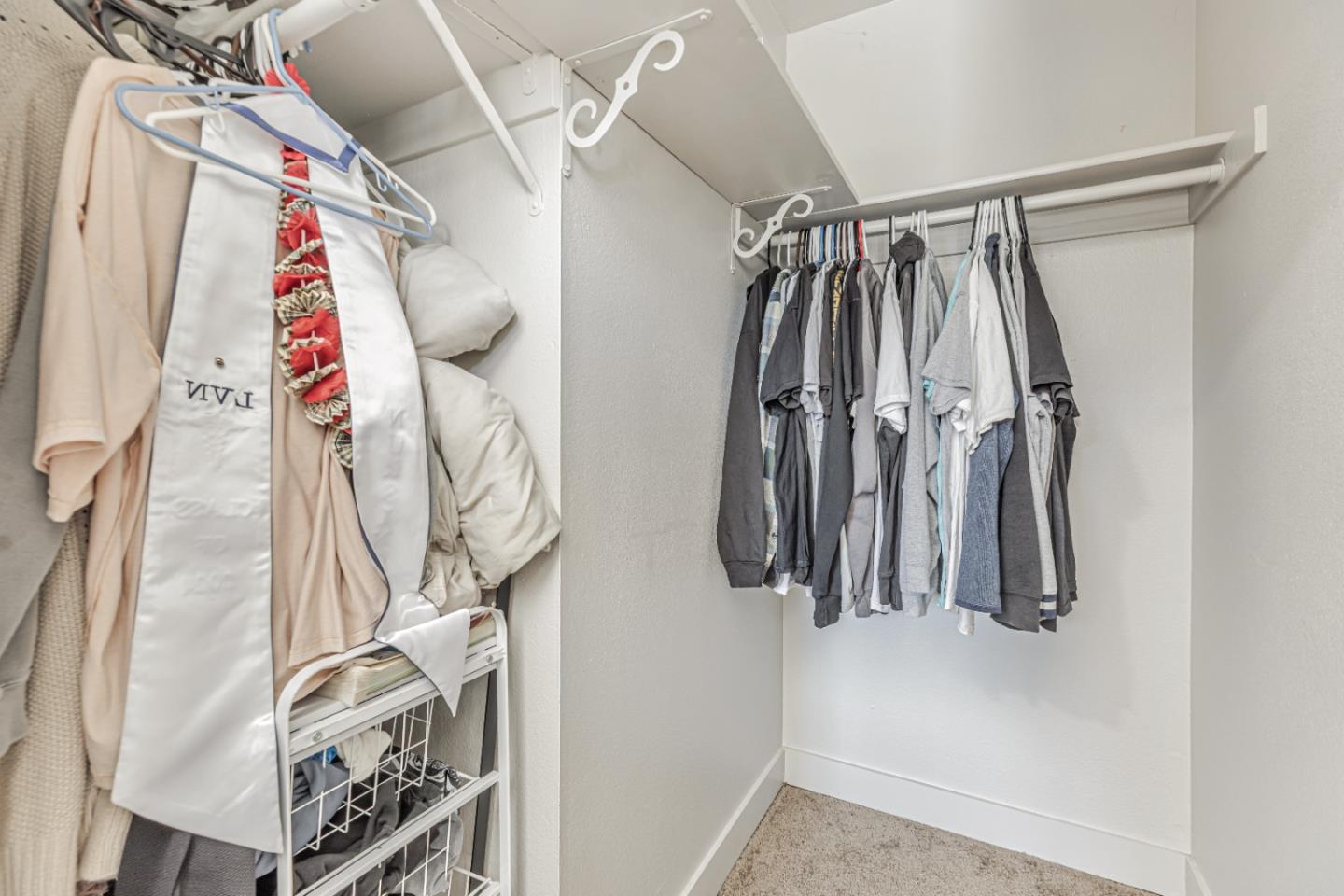 Detail Gallery Image 26 of 40 For 200 Gibson Dr #36,  Hollister,  CA 95023 - 3 Beds | 1/1 Baths