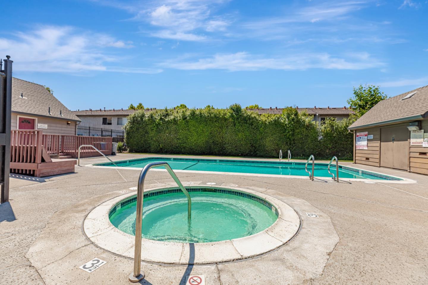 Detail Gallery Image 39 of 40 For 200 Gibson Dr #36,  Hollister,  CA 95023 - 3 Beds | 1/1 Baths