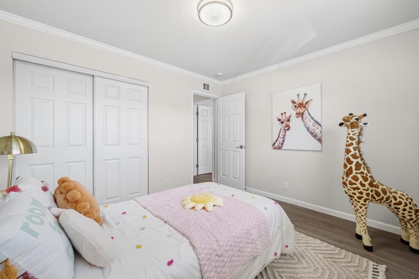 Detail Gallery Image 29 of 51 For 6057 Salida Del Sol, San Jose,  CA 95123 - 4 Beds | 2/1 Baths