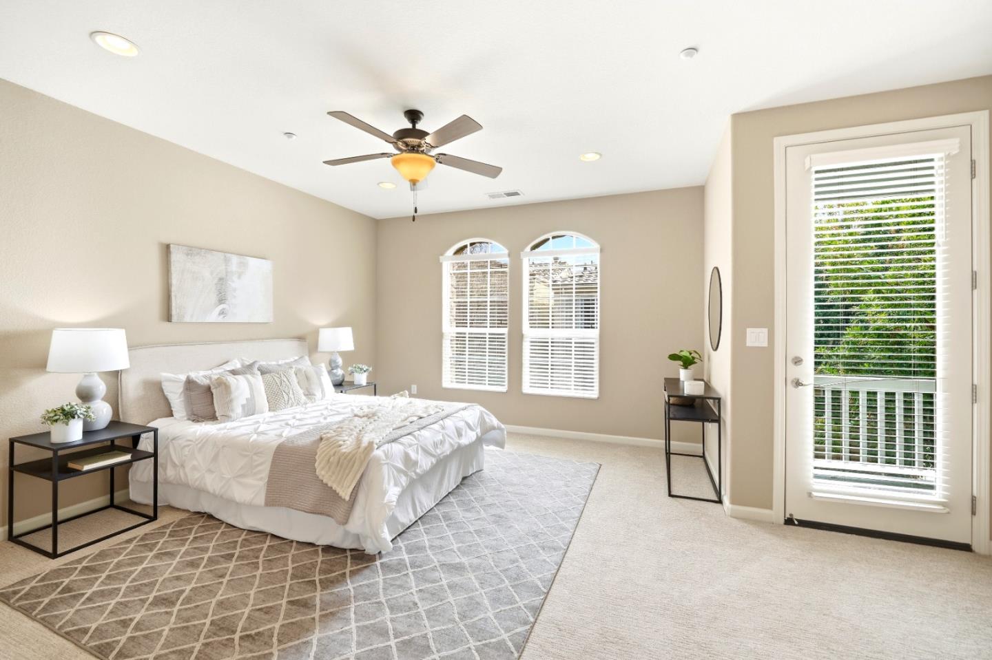 Detail Gallery Image 13 of 42 For 7902 English Oak Cir, Gilroy,  CA 95020 - 3 Beds | 2/1 Baths