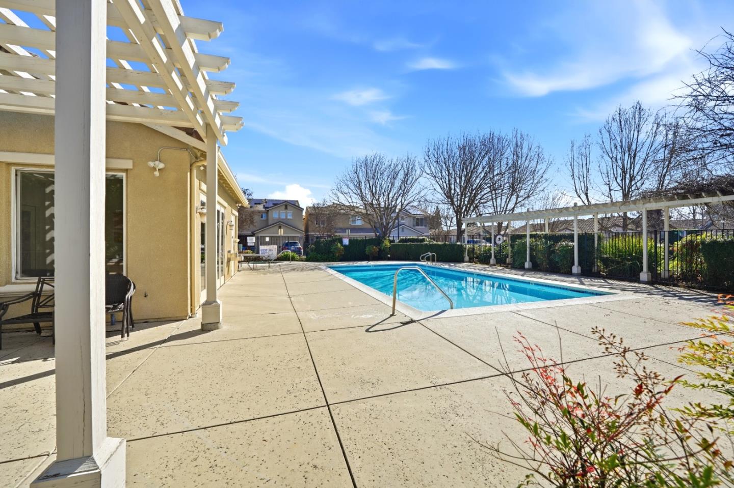 Detail Gallery Image 36 of 42 For 7902 English Oak Cir, Gilroy,  CA 95020 - 3 Beds | 2/1 Baths