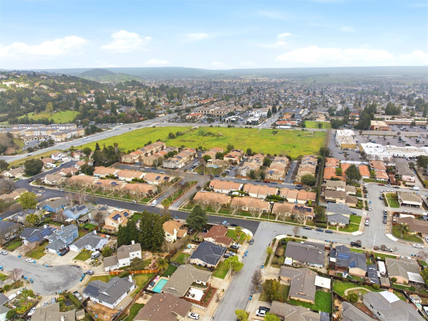 Detail Gallery Image 39 of 42 For 7902 English Oak Cir, Gilroy,  CA 95020 - 3 Beds | 2/1 Baths