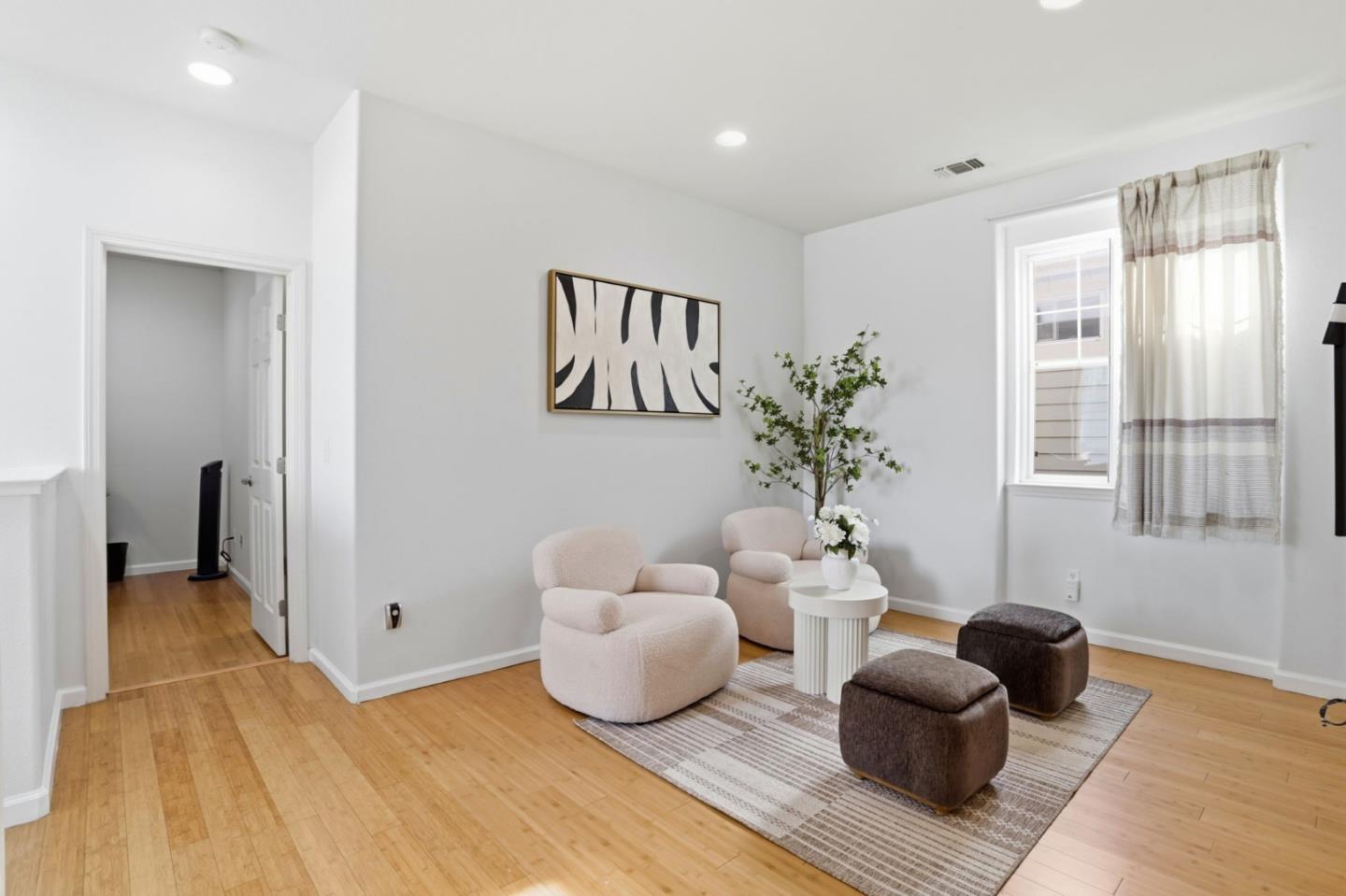 Detail Gallery Image 20 of 36 For 257 Rayos Del Sol Dr, San Jose,  CA 95116 - 4 Beds | 4 Baths