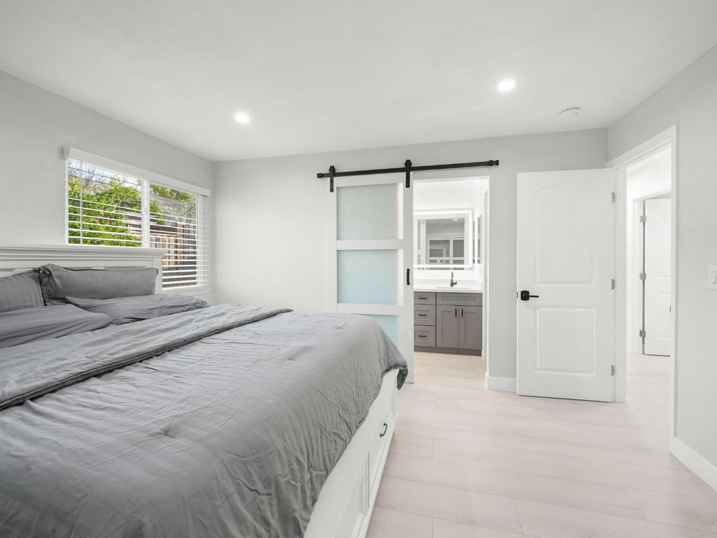 Detail Gallery Image 18 of 29 For 14 via Campina, San Jose,  CA 95139 - 3 Beds | 2 Baths