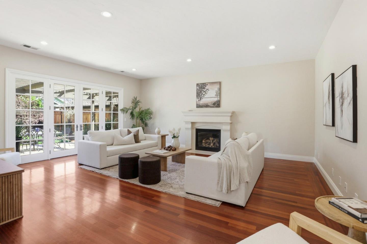 Detail Gallery Image 14 of 37 For 2540 Marsha Way, San Jose,  CA 95125 - 3 Beds | 2 Baths